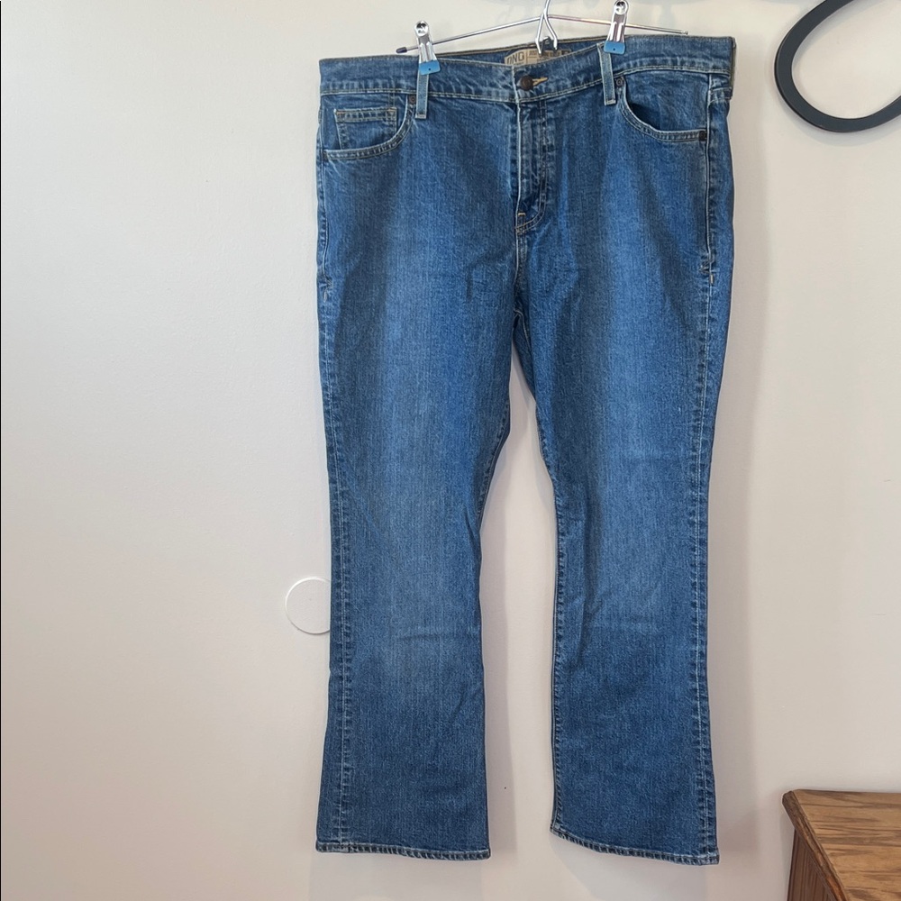 Old Navy just below waist stretch boot cut stretch denim jeans